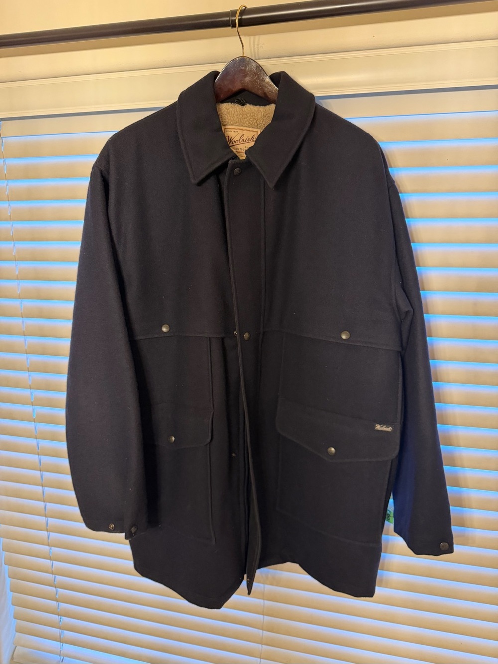 Woolrich Rugged Outdoorwear Vintage Navy Wool Sherpa Jacket Made USA L